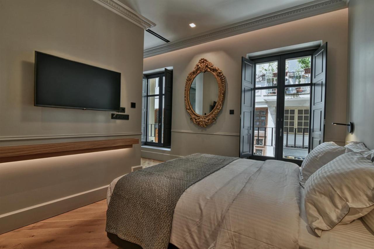 Nikiou Suites Luxury Residence 아테네 외부 사진
