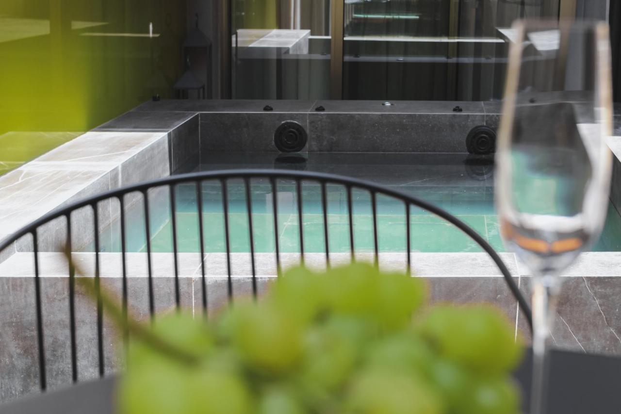 Nikiou Suites Luxury Residence 아테네 외부 사진