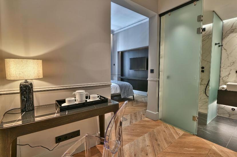Nikiou Suites Luxury Residence 아테네 외부 사진